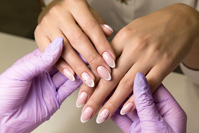 Artica tratamiento spa manicura semipermanente rosa